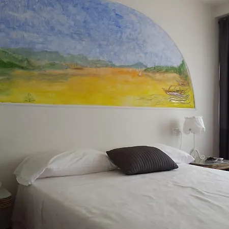 Hotel Nautilus Valmadrera Chambre photo
