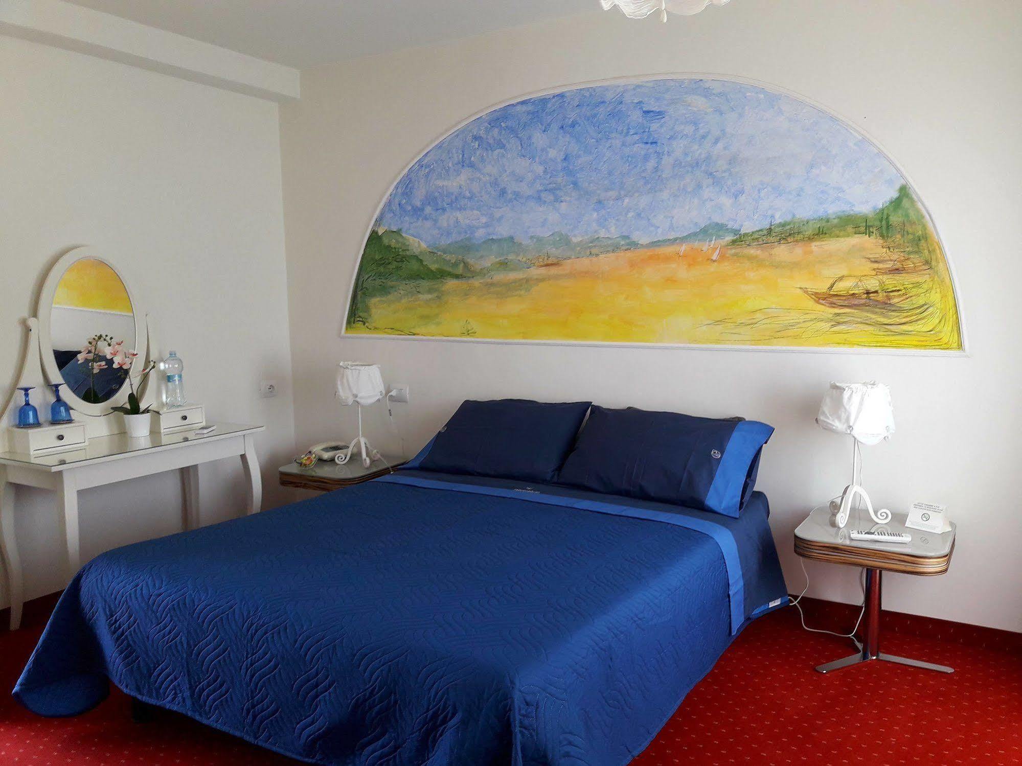 Nautilus Hotel